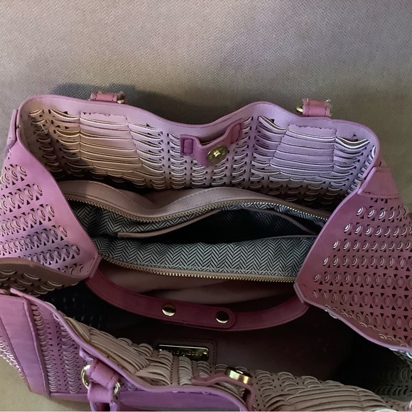 Steve Madden Pink Handbag - Picture 2 of 6